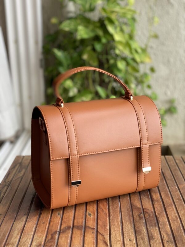 SATCHELS