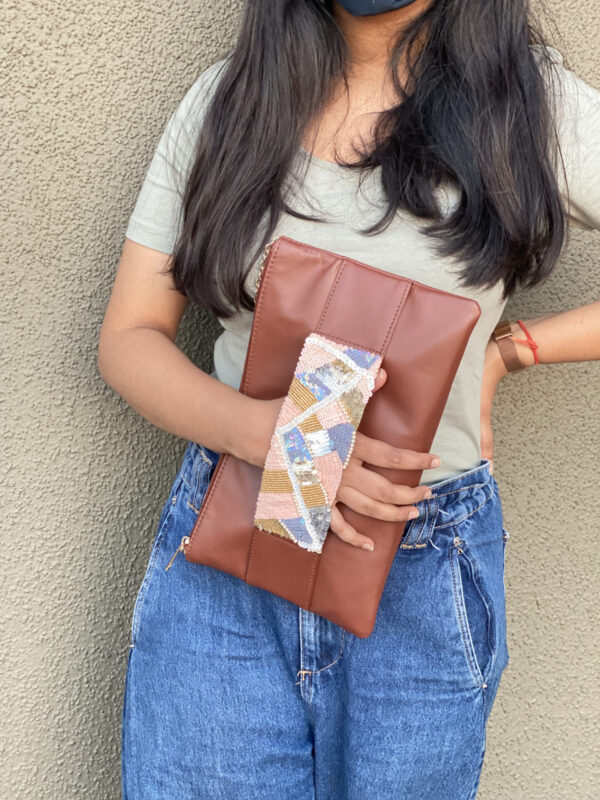 HANDWORK CLUTCH