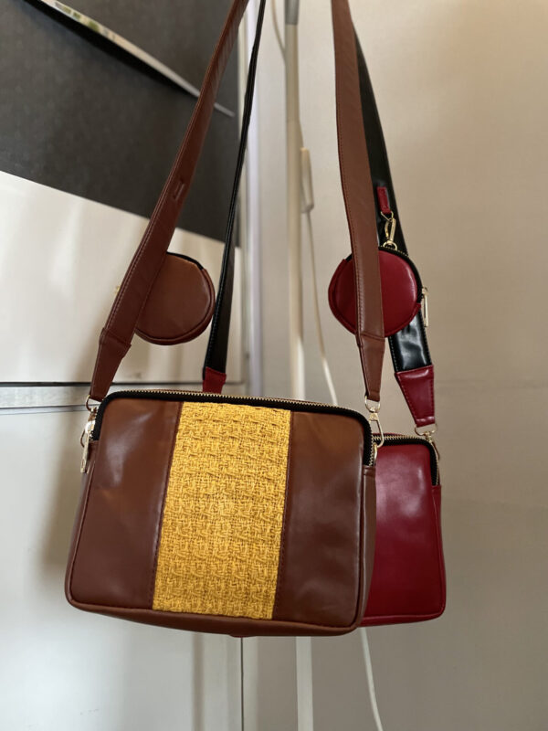 TWO ZIPPER SLING