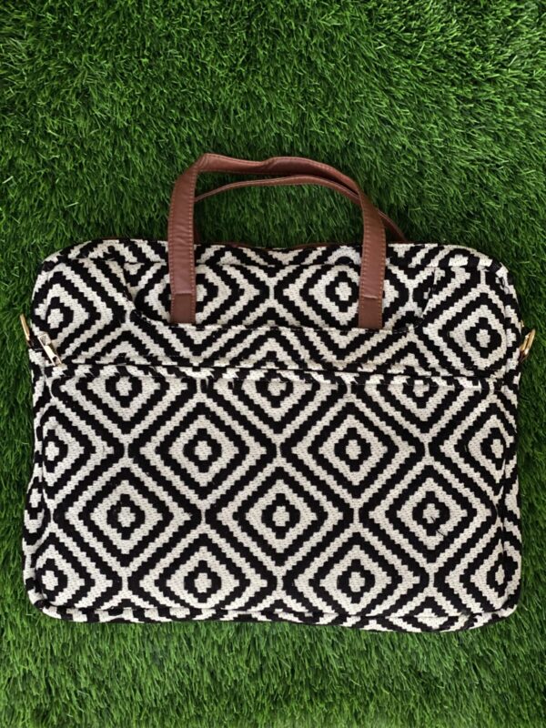 SLEEK LAPTOP BAG - Image 4