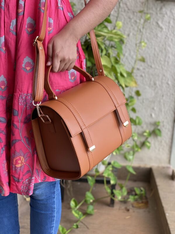 SATCHELS - Image 4