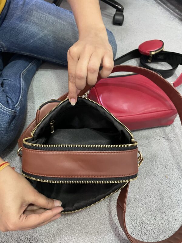 TWO ZIPPER SLING - Image 7