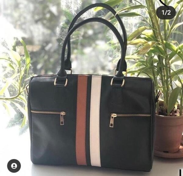 BLACK HANDBAG